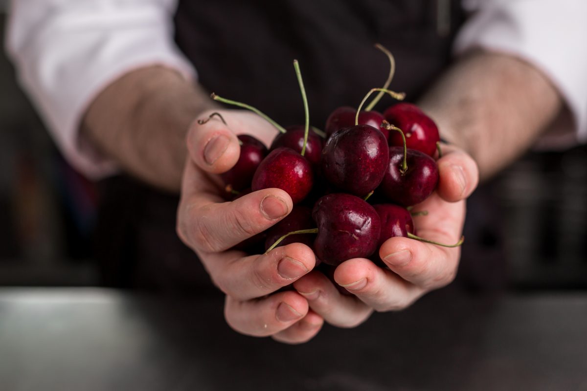 Macerated cherries with yoghurt ice cream Sousvide recipeSous Vide