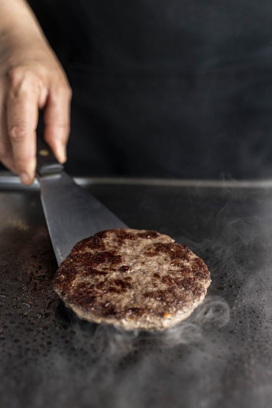 Hamburguesa-a-baja-temperatura-desde-%E2%80%9321-%C2%B0-C-1.jpg